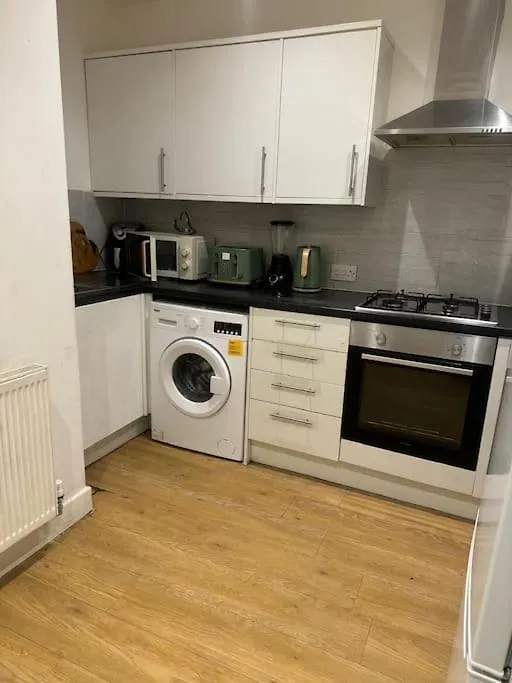 House By Araminta Houslow Apartment Hounslow 0*,  United Kingdom